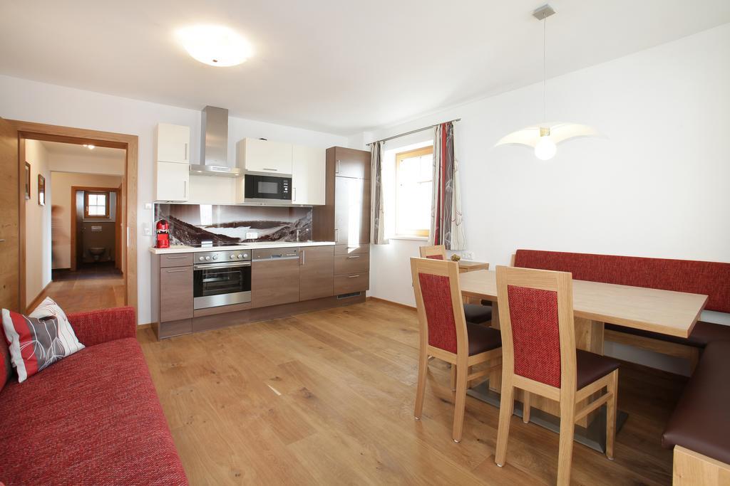Tarlack Appartements Hütten 34 Leogang Habitación foto